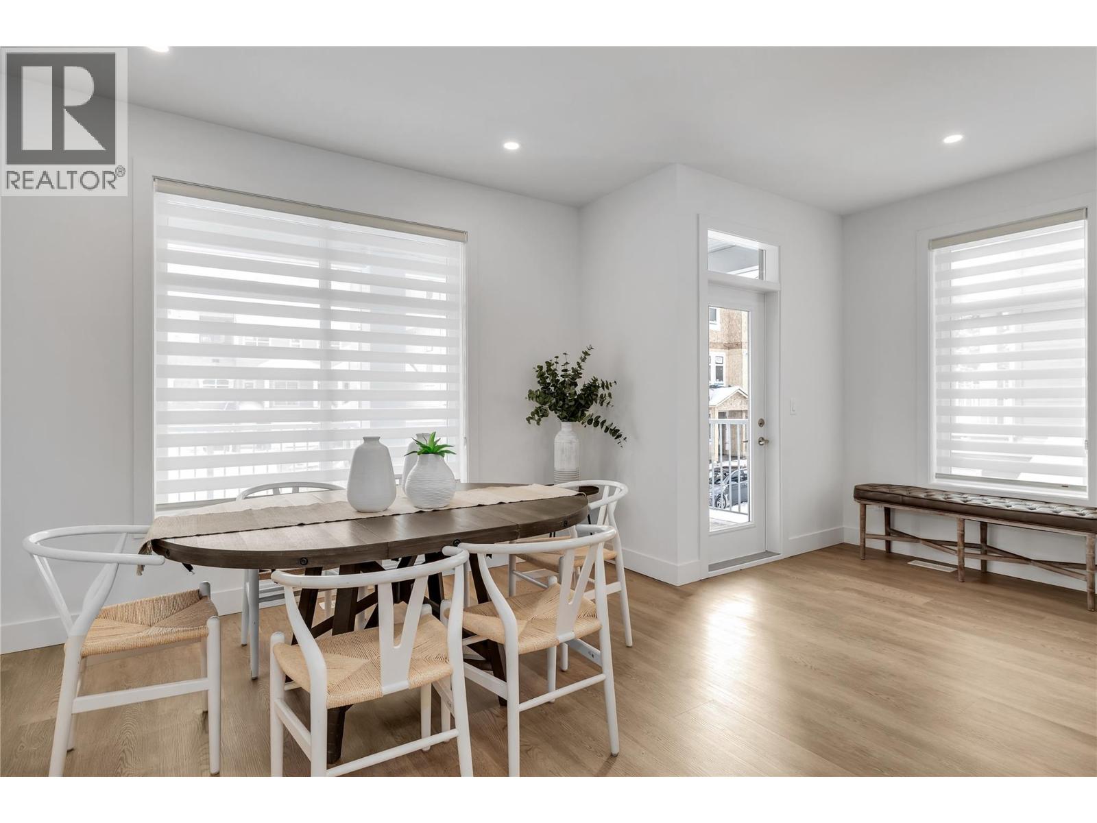 #115 5300 MAIN STREET - 18