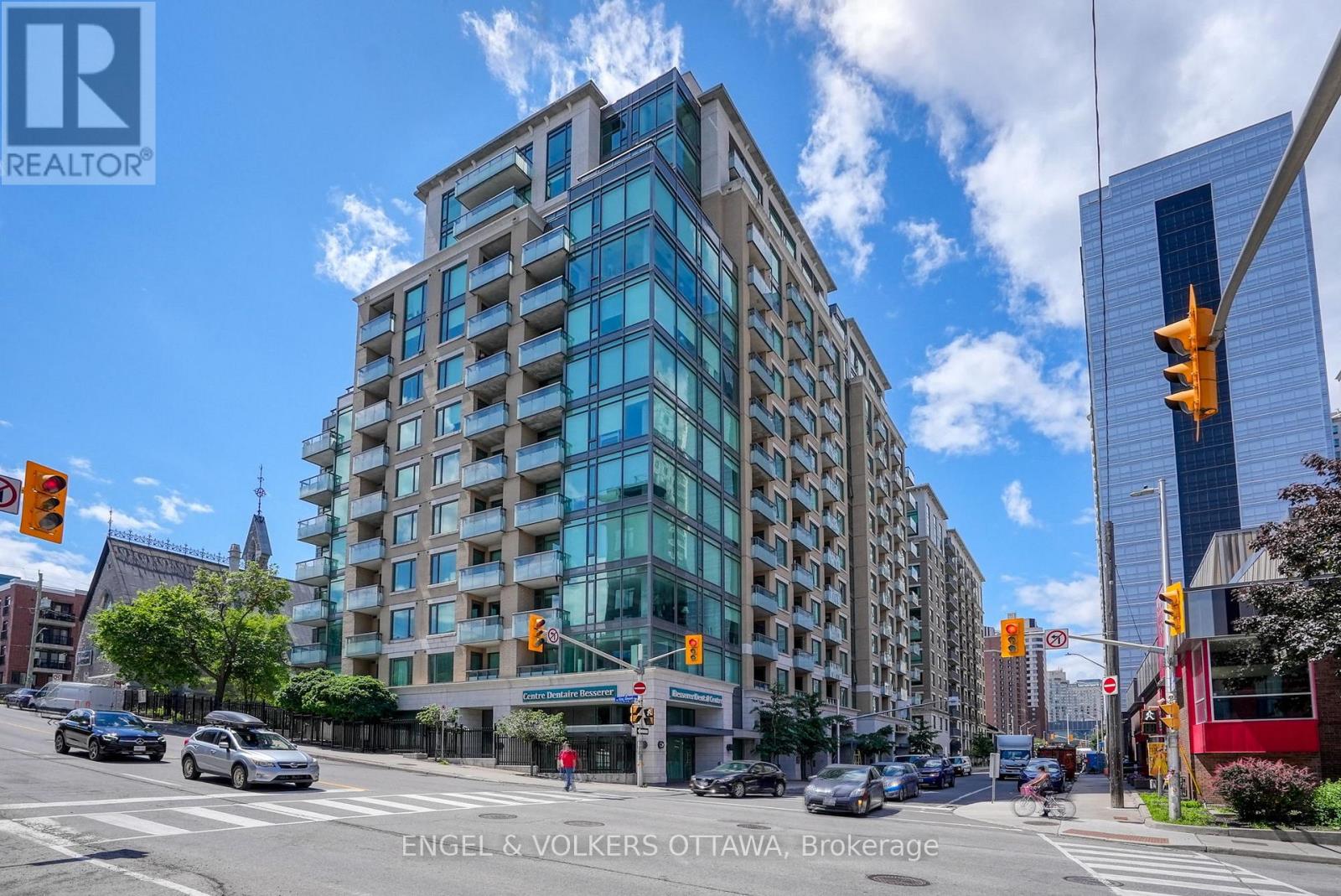 #811 238 BESSERER STREET - 1