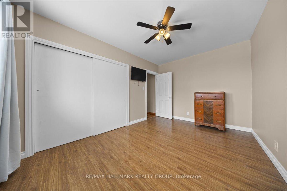 66 BROADVIEW AVENUE E - 26