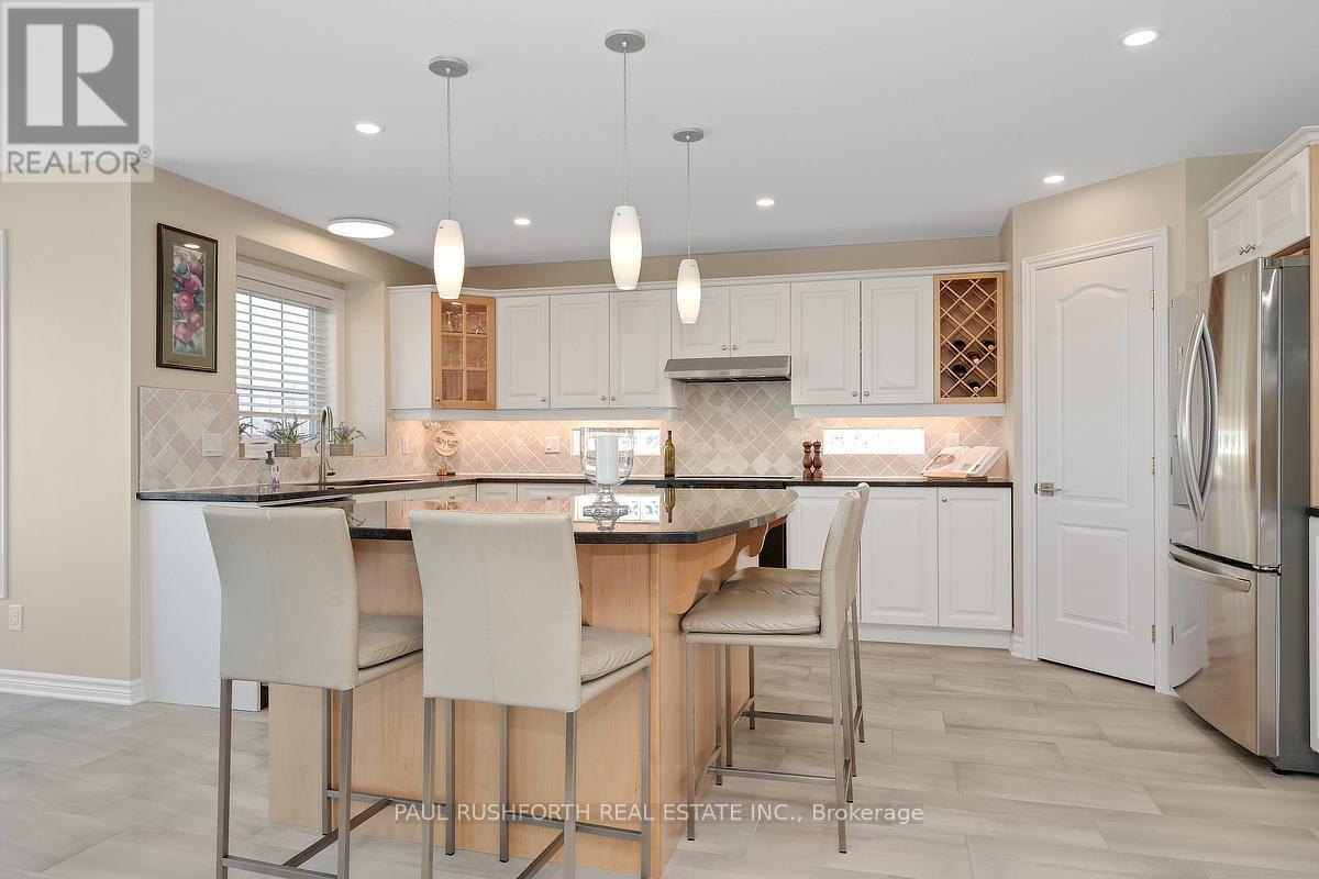 22 BLACKSHIRE CIRCLE - 14