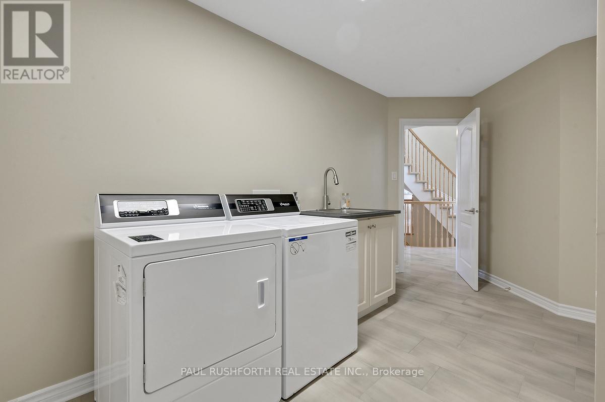 22 BLACKSHIRE CIRCLE - 25