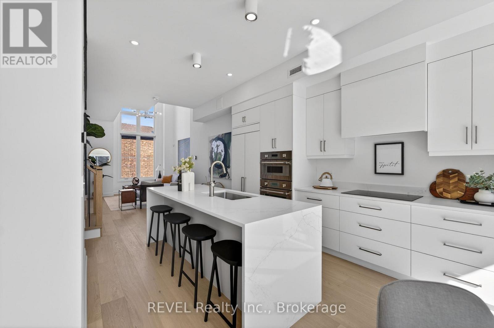 #10 1397 YORK ROAD - 12