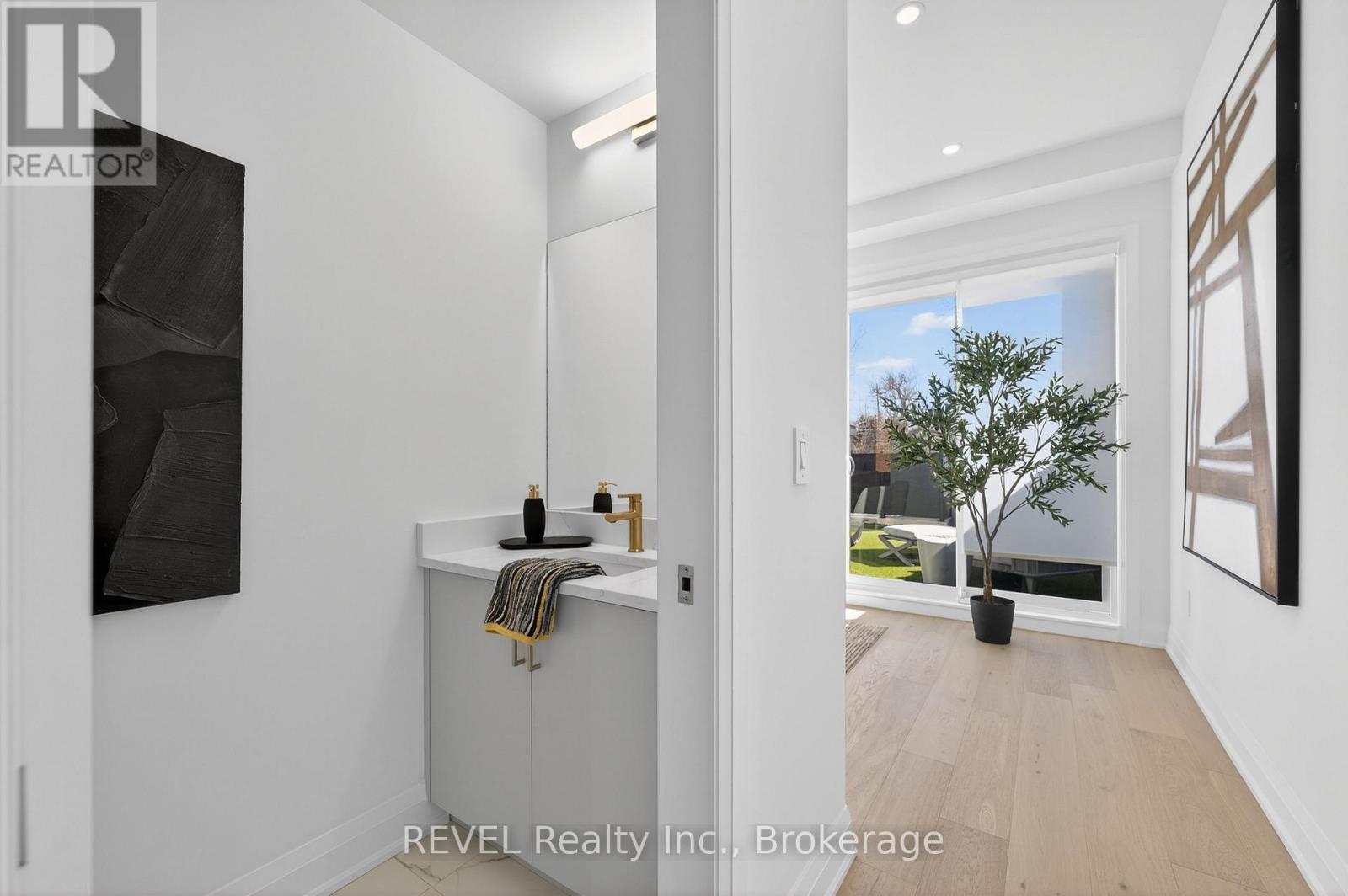 #10 1397 YORK ROAD - 17