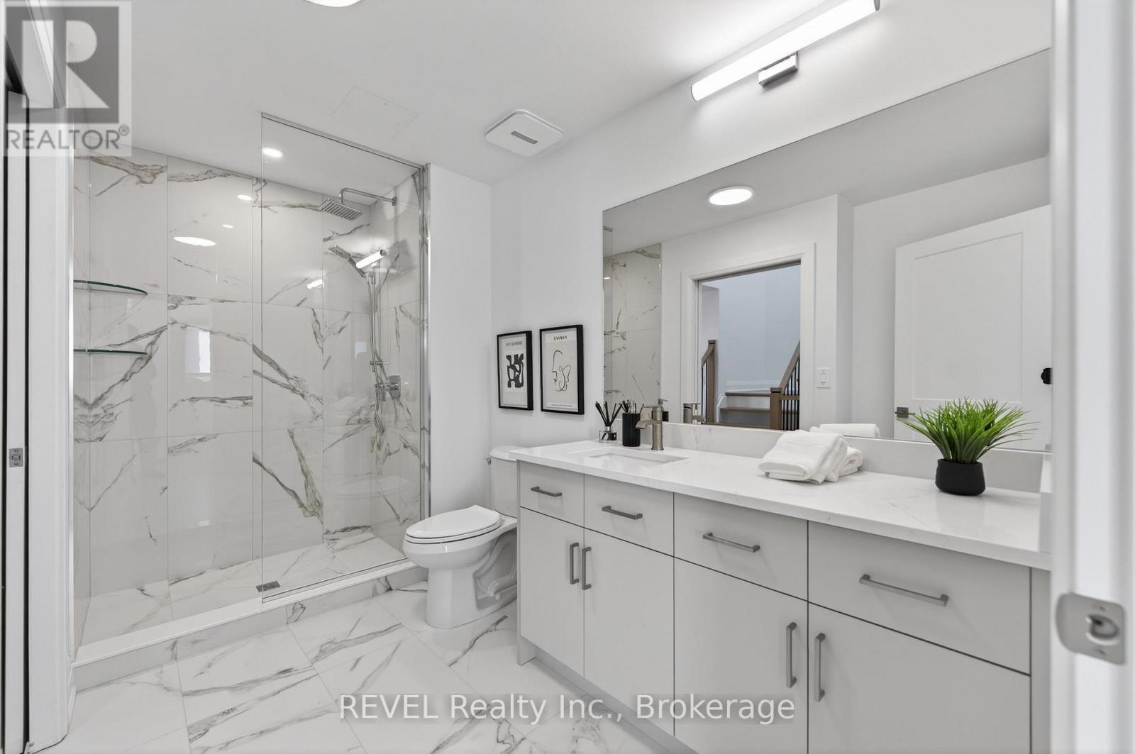 #10 1397 YORK ROAD - 22