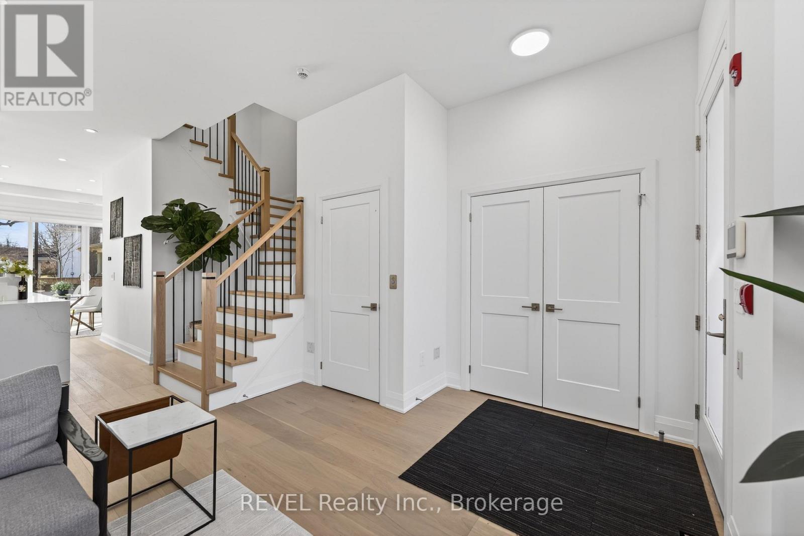 #10 1397 YORK ROAD - 5