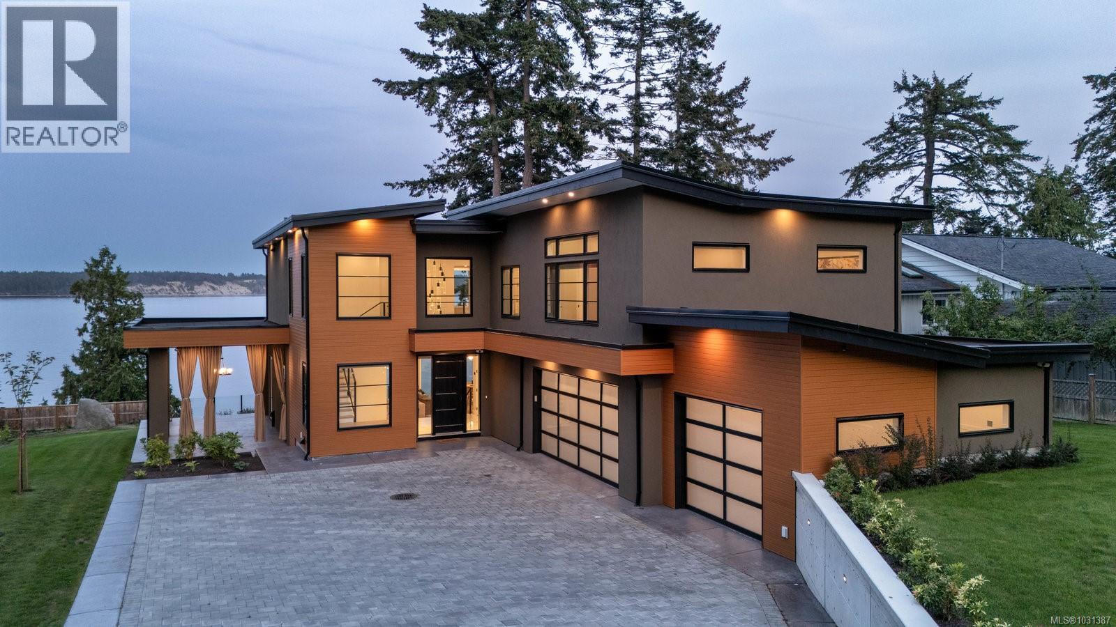 8213 Lochside Dr - 5