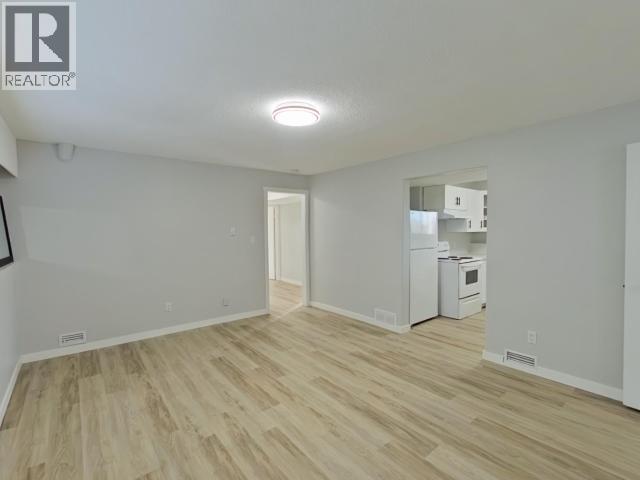 3845 QUADRA AVE - 24