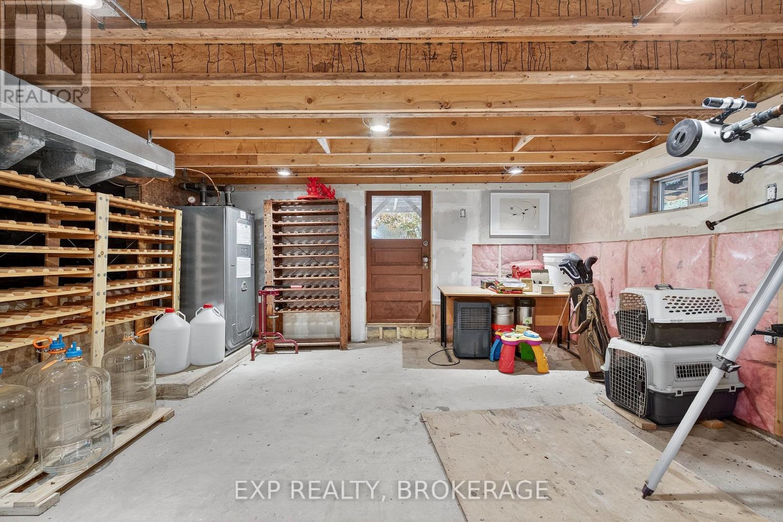13 WILLIAM STREET — photo 29