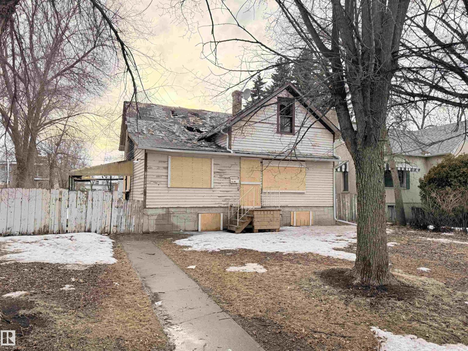 10958 & 52 & 48 108 ST NW, Edmonton