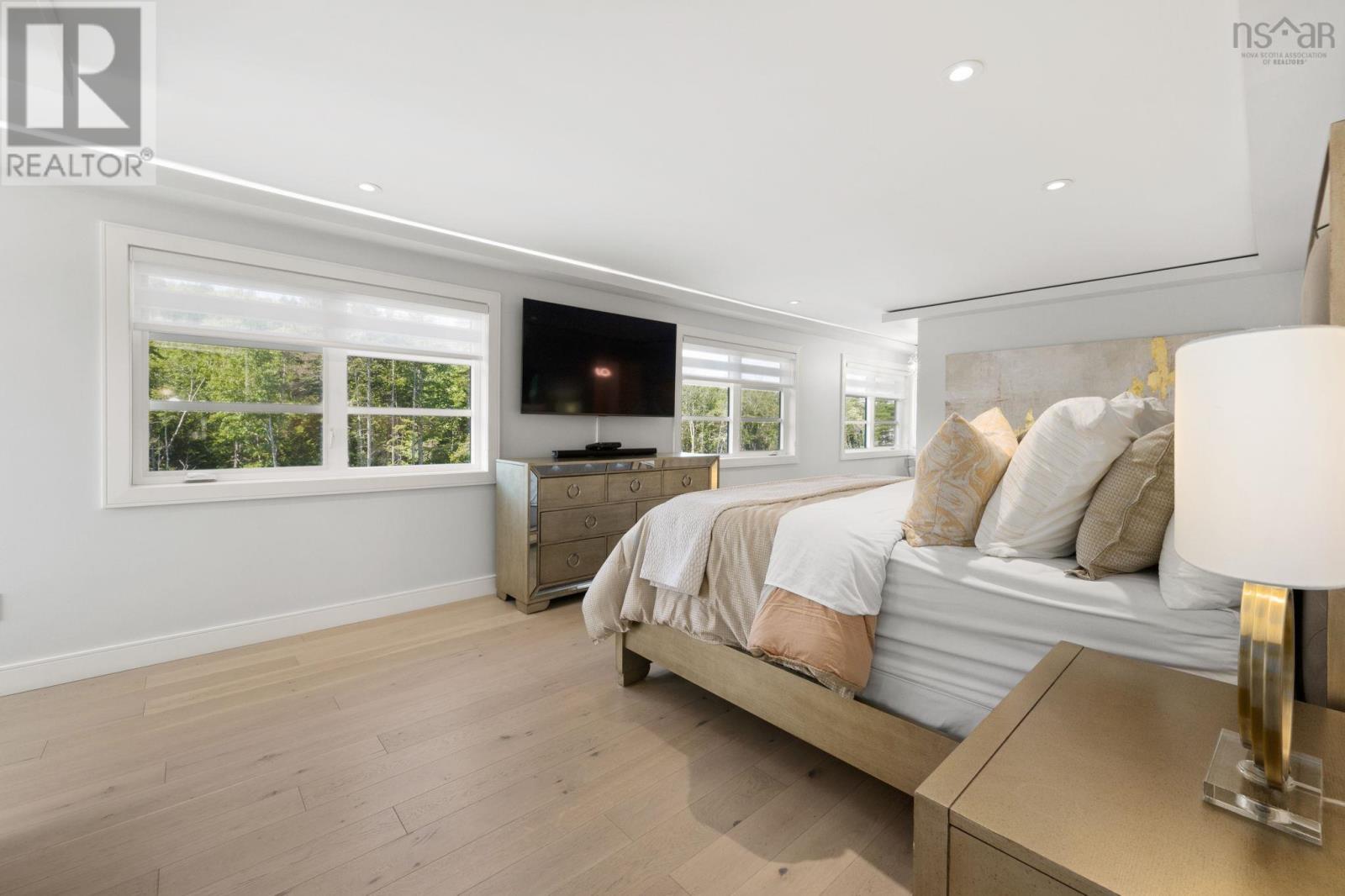 Property 22 of 49 of 27 Cairnstone Lane