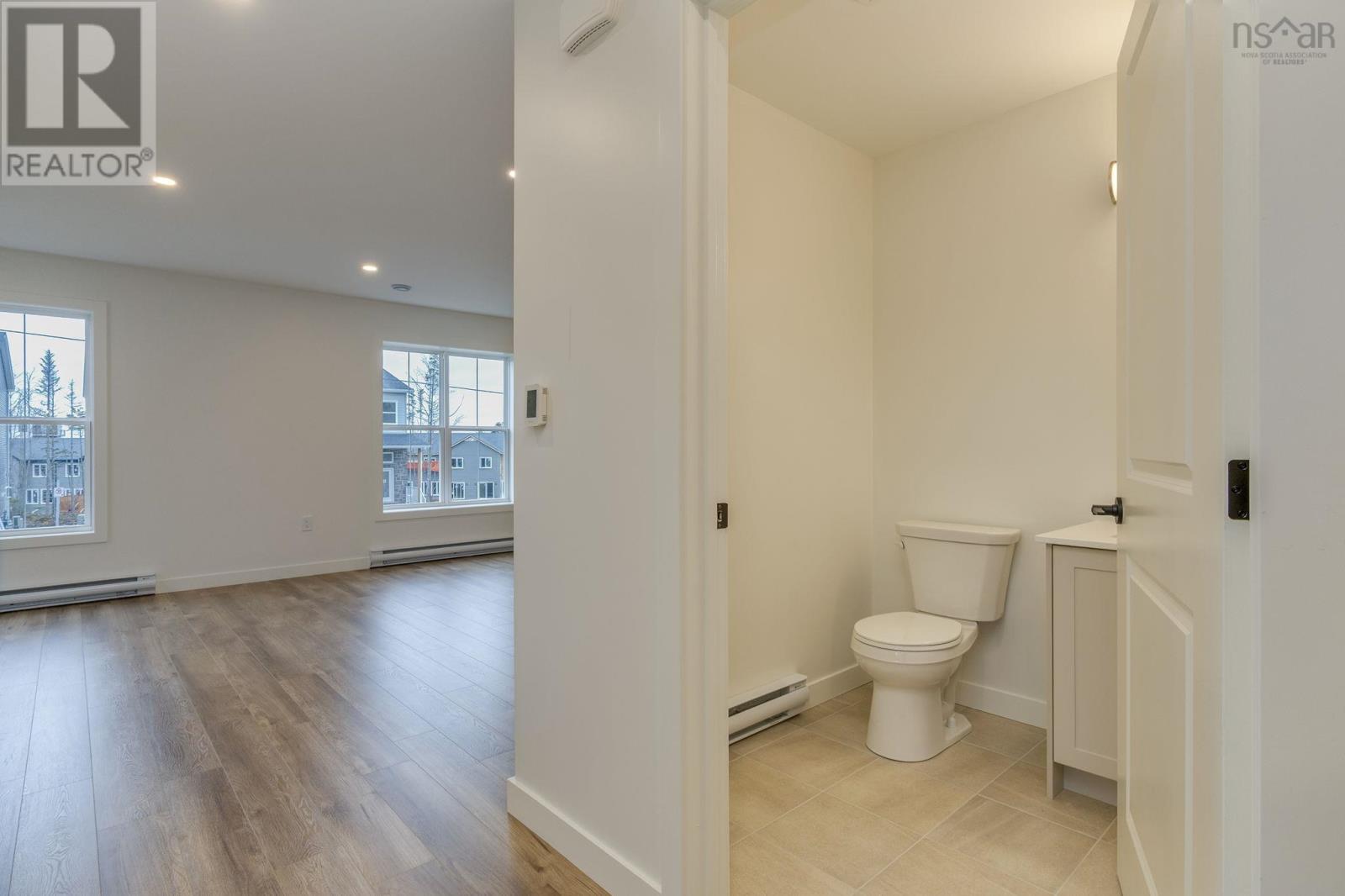 SMD-3B 28 SIMONA DRIVE - 23