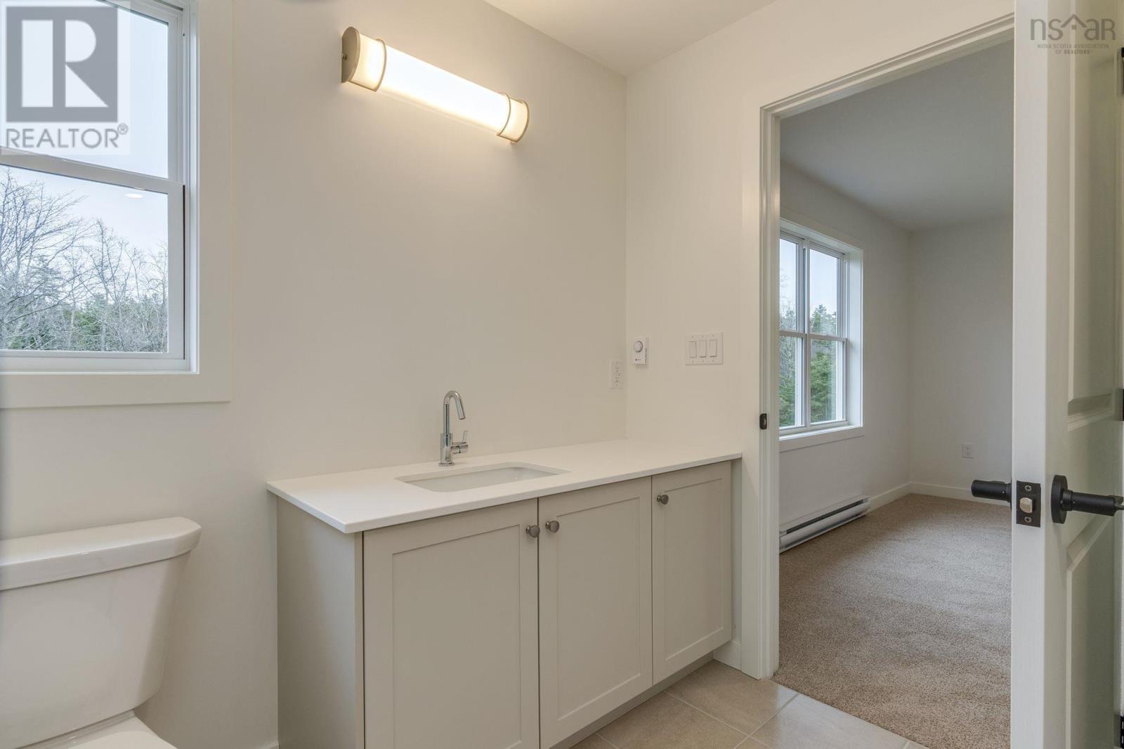 Property 23 of 44 of SMD-3B 28 Simona Drive