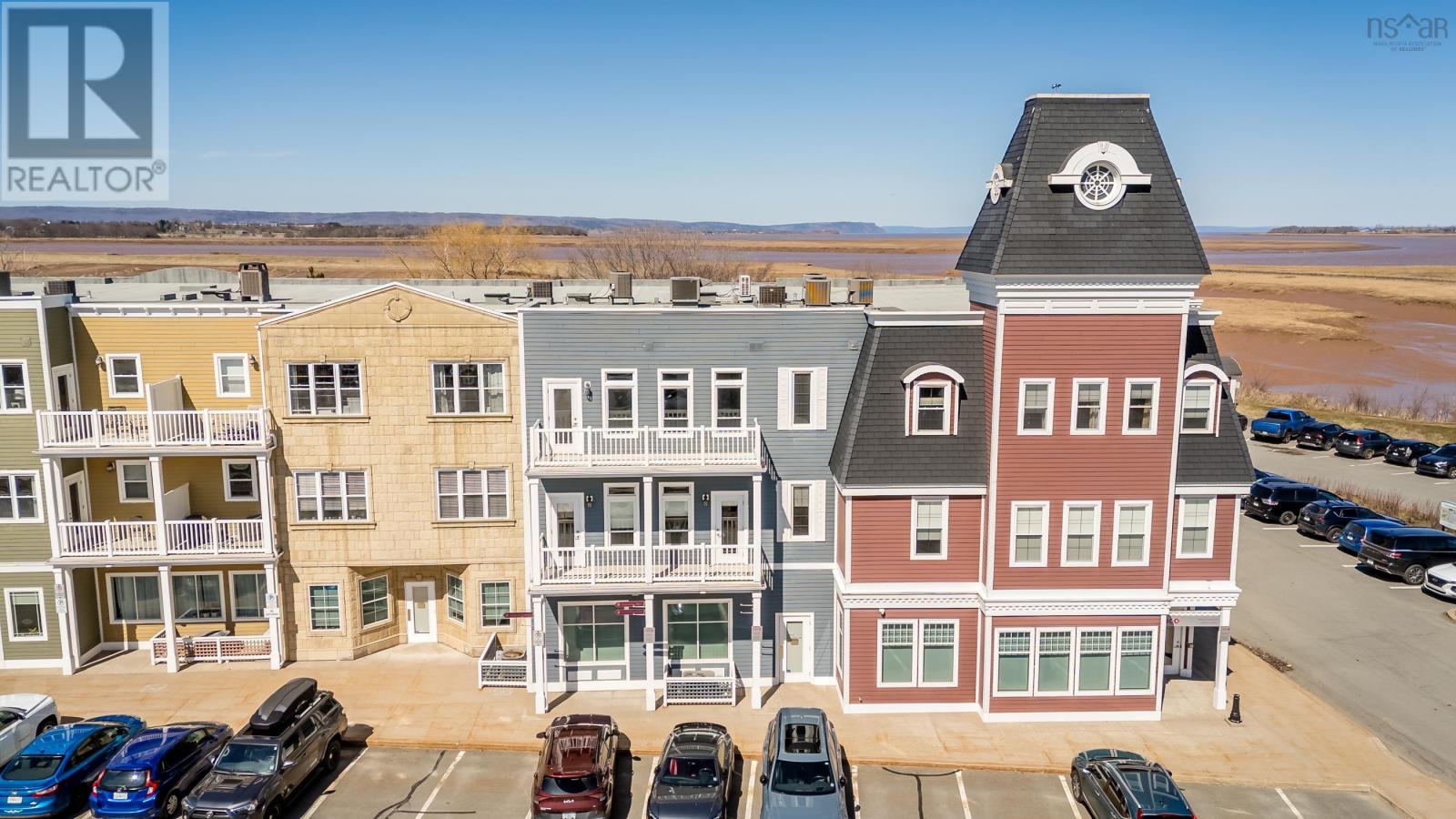 #302 24 HARBOURSIDE DRIVE - 18