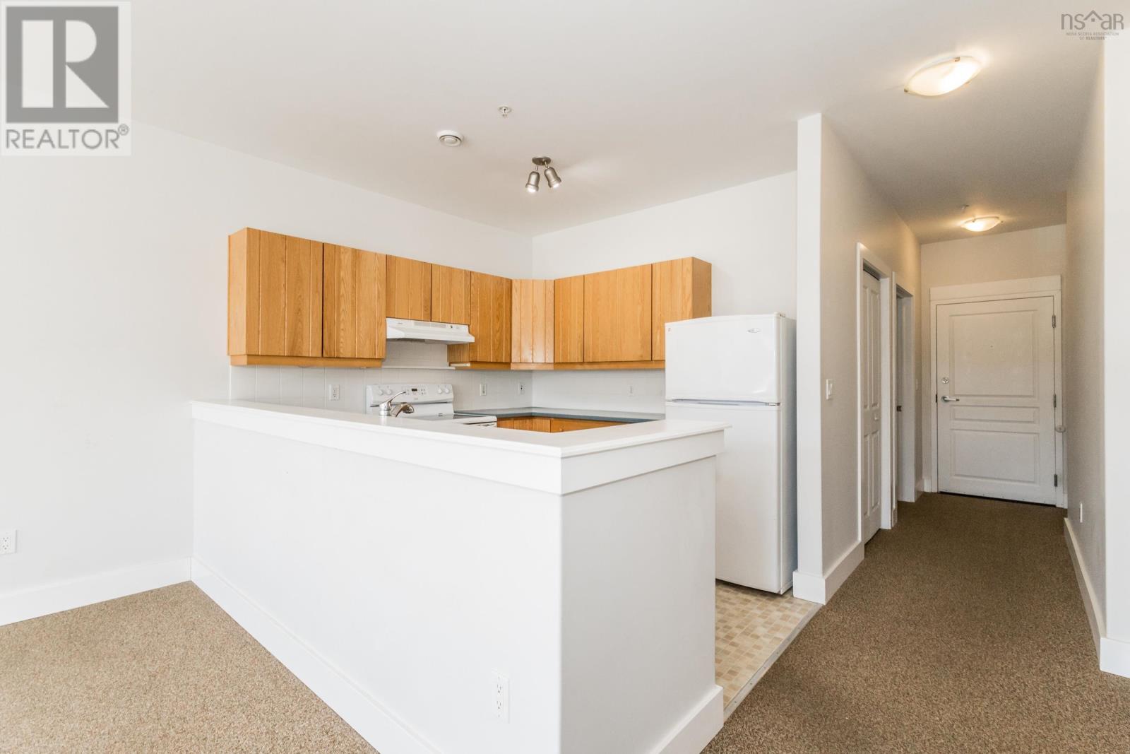 #302 24 HARBOURSIDE DRIVE - 12