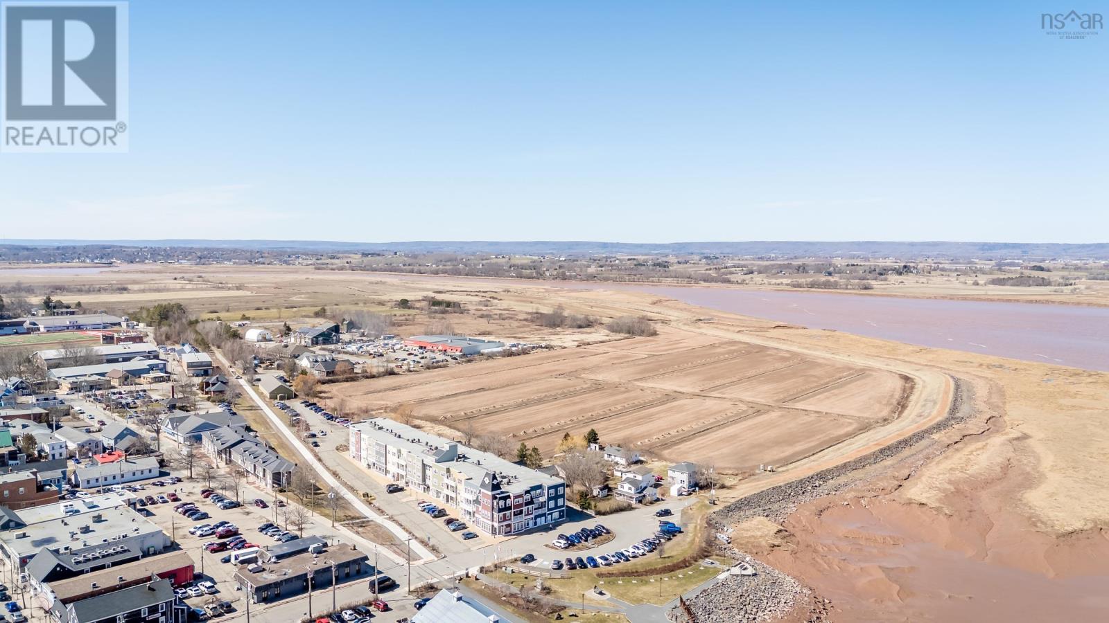 #302 24 HARBOURSIDE DRIVE - 20