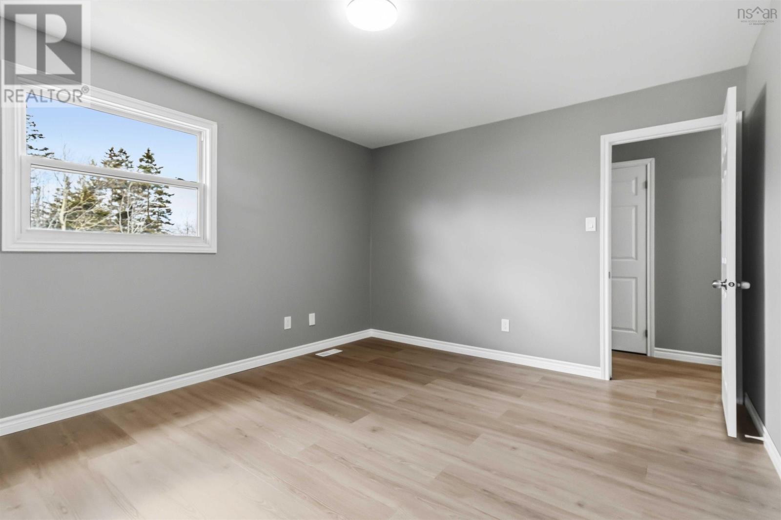 Property 24 of 48 of 165 Merrimac Drive