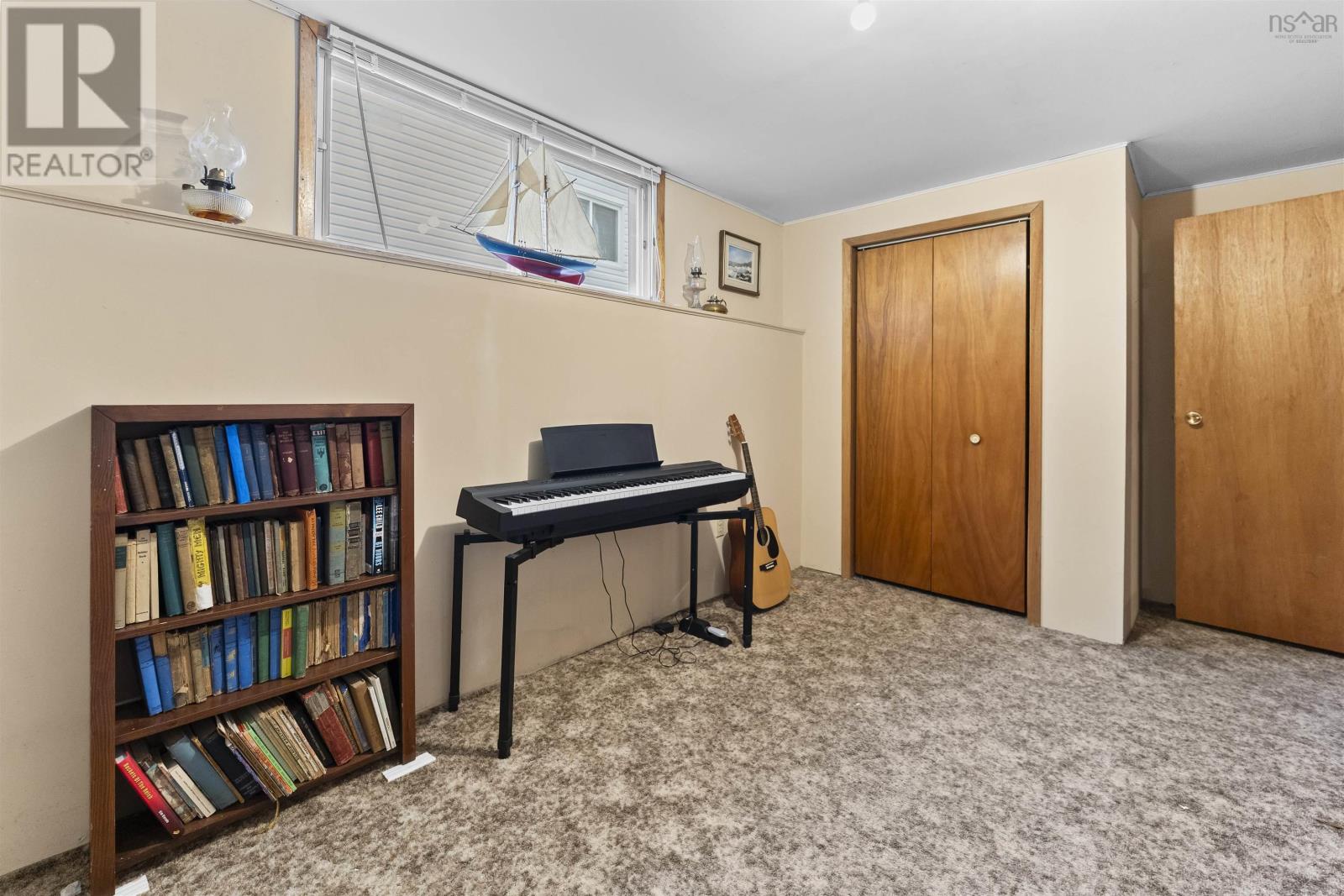 Property 49 of 49 of 29 Bow Street