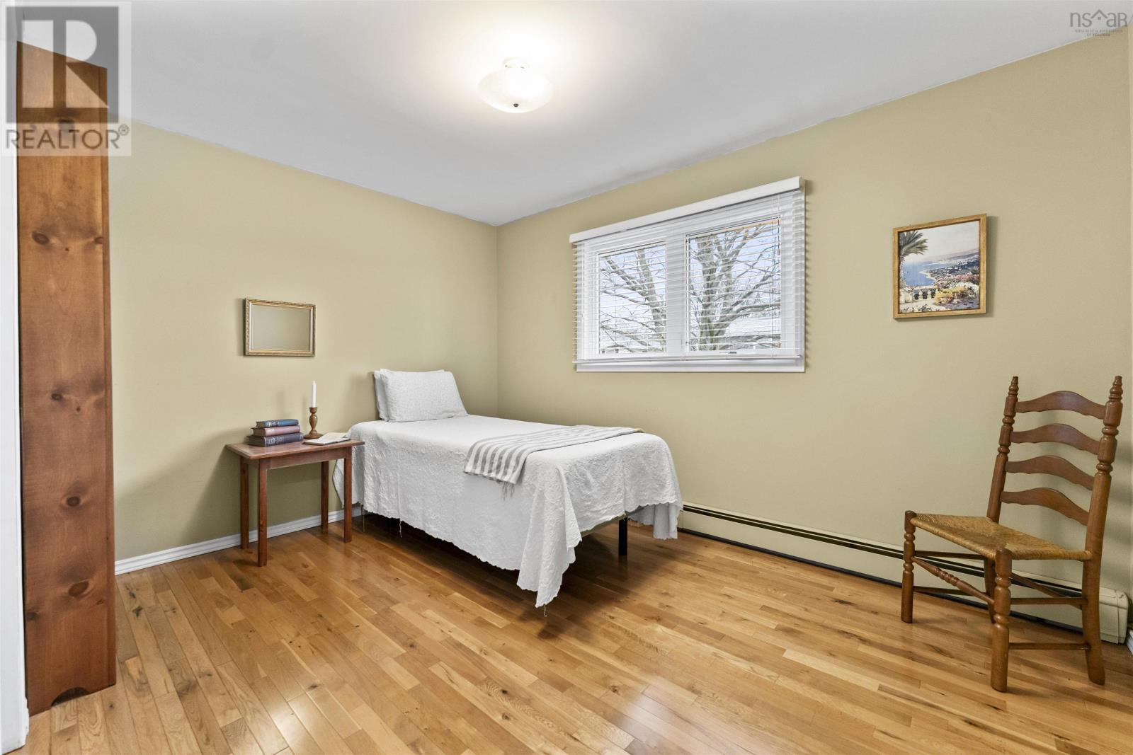 Property 36 of 49 of 29 Bow Street