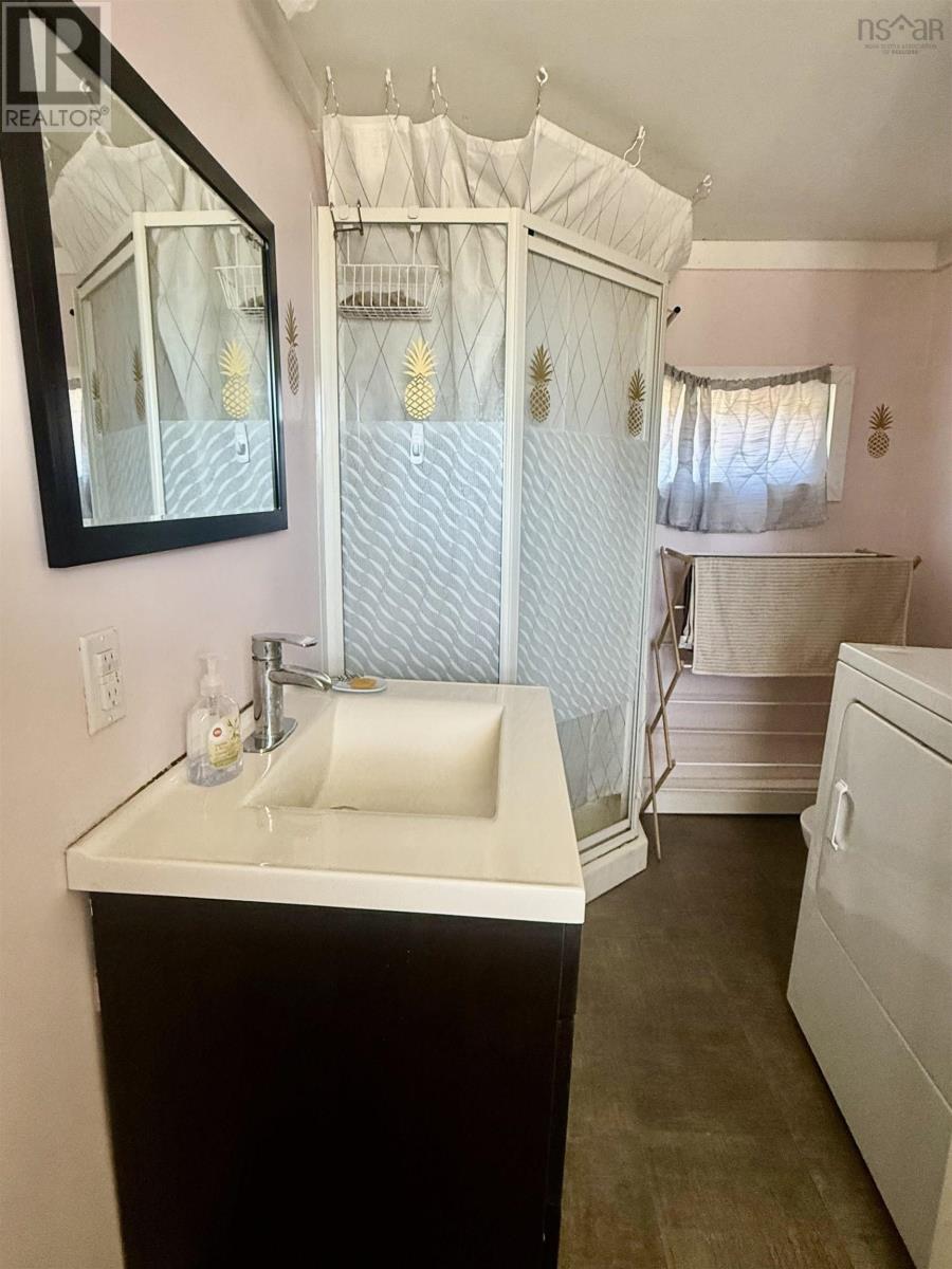 Property 3 of 18 of 4507 Highway 3