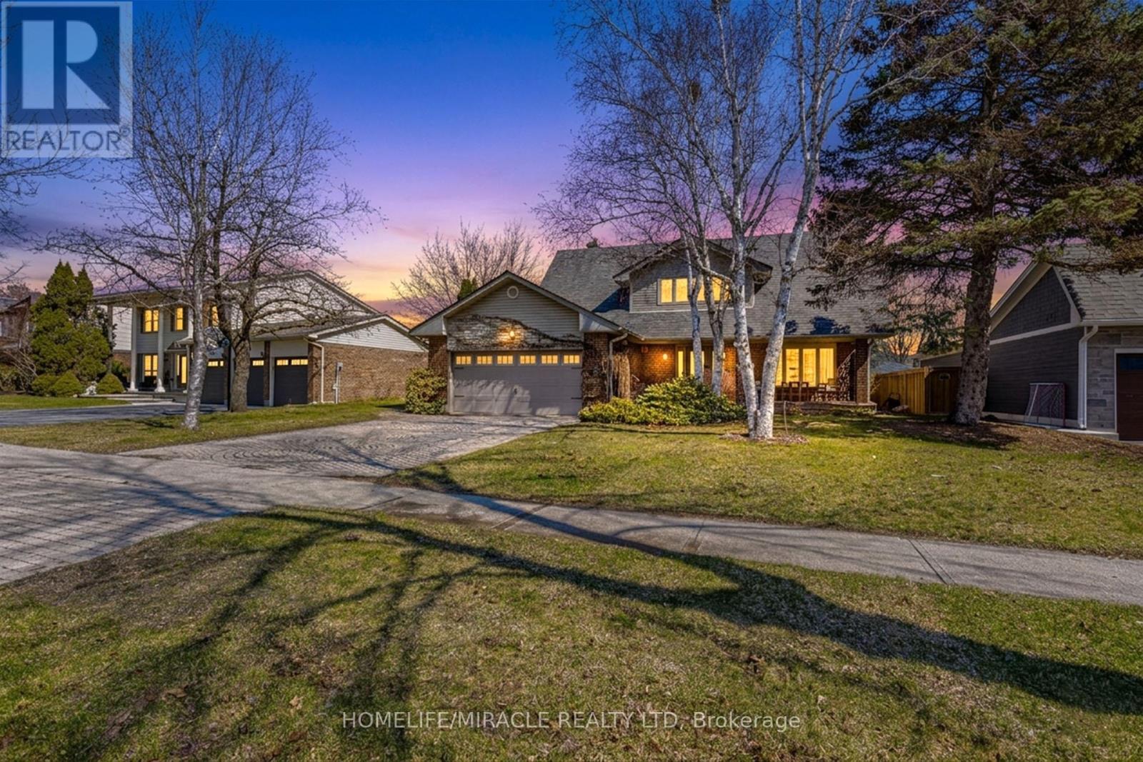 253 MCCRANEY STREET W