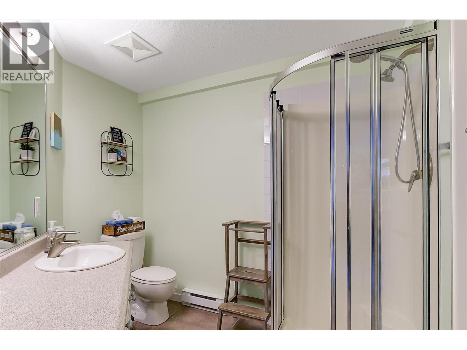 206 307 Whitman Road, Kelowna