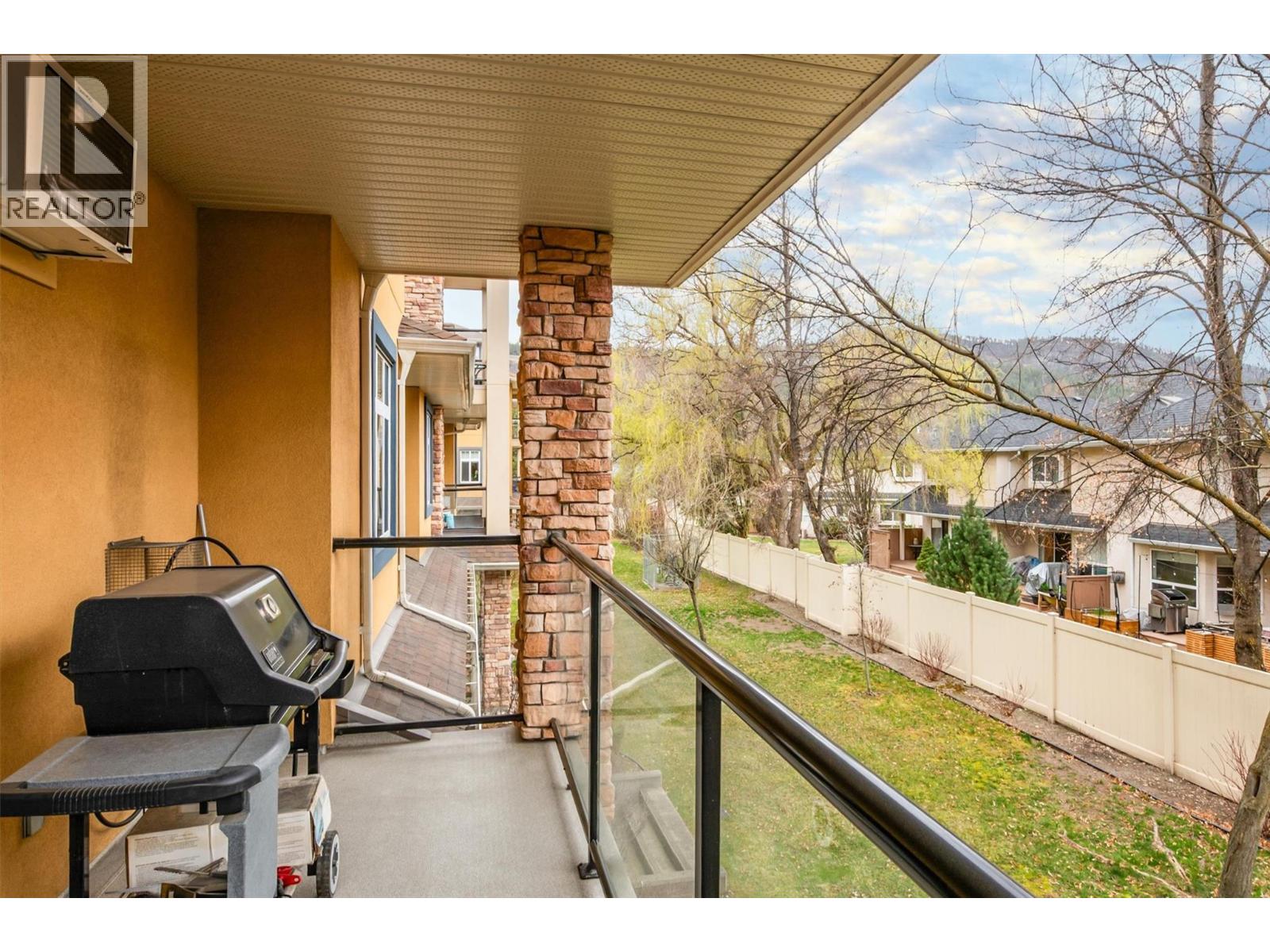 206 307 Whitman Road, Kelowna