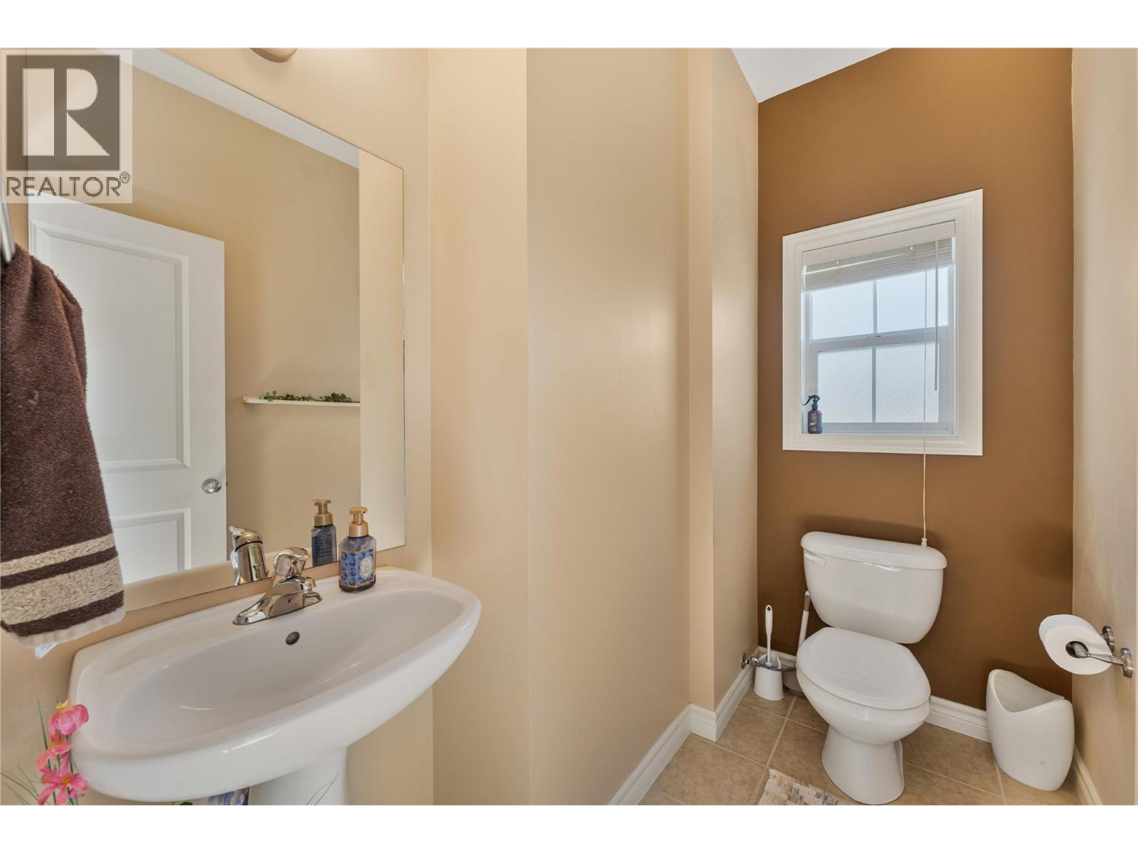 456 McPhee Street Unit# 111, Kelowna