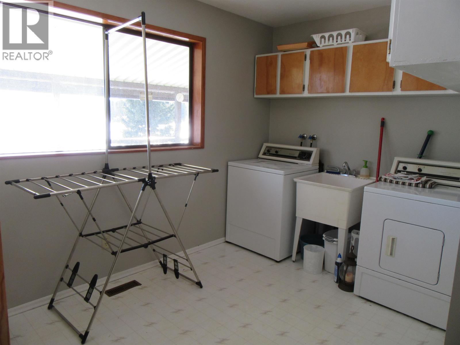 7568 BURGESS ROAD - 24