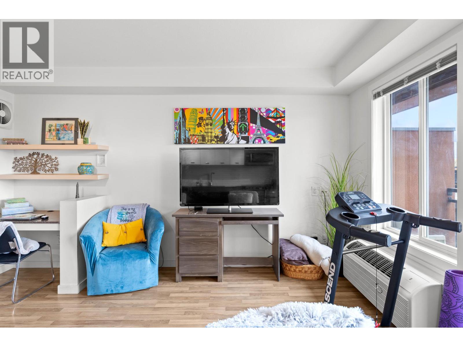 #316 1550 DICKSON AVENUE - Image 3