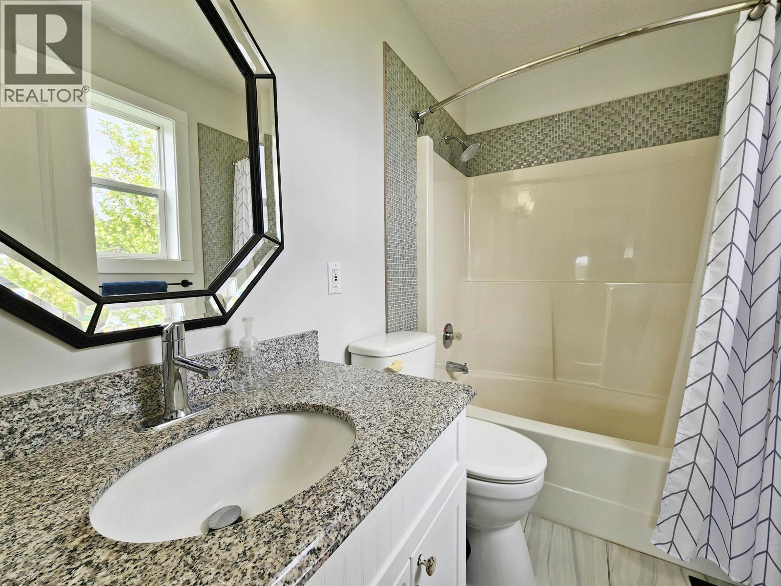 2312 WEST FRASER ROAD - 18