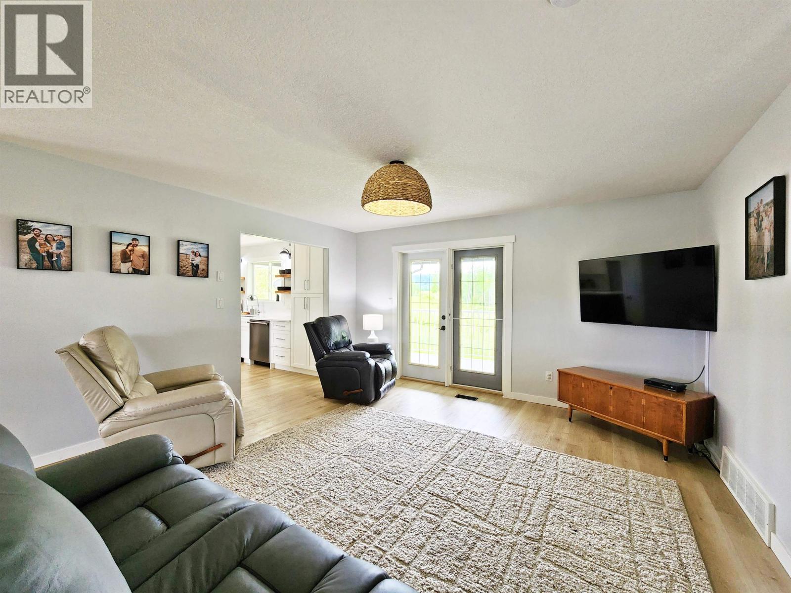 2312 WEST FRASER ROAD - 14