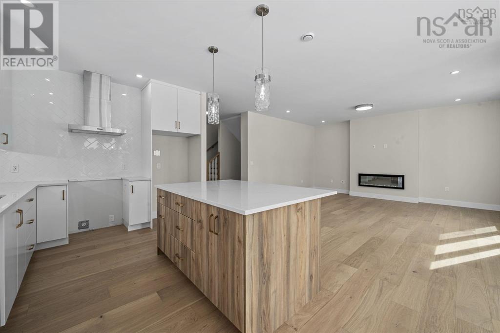 Property 13 of 42 of 10 Gardenia Way GW002