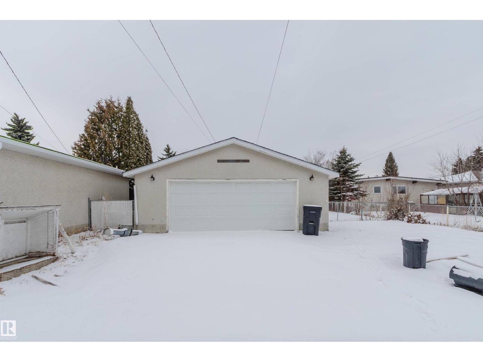 11528 42 AV NW - 39