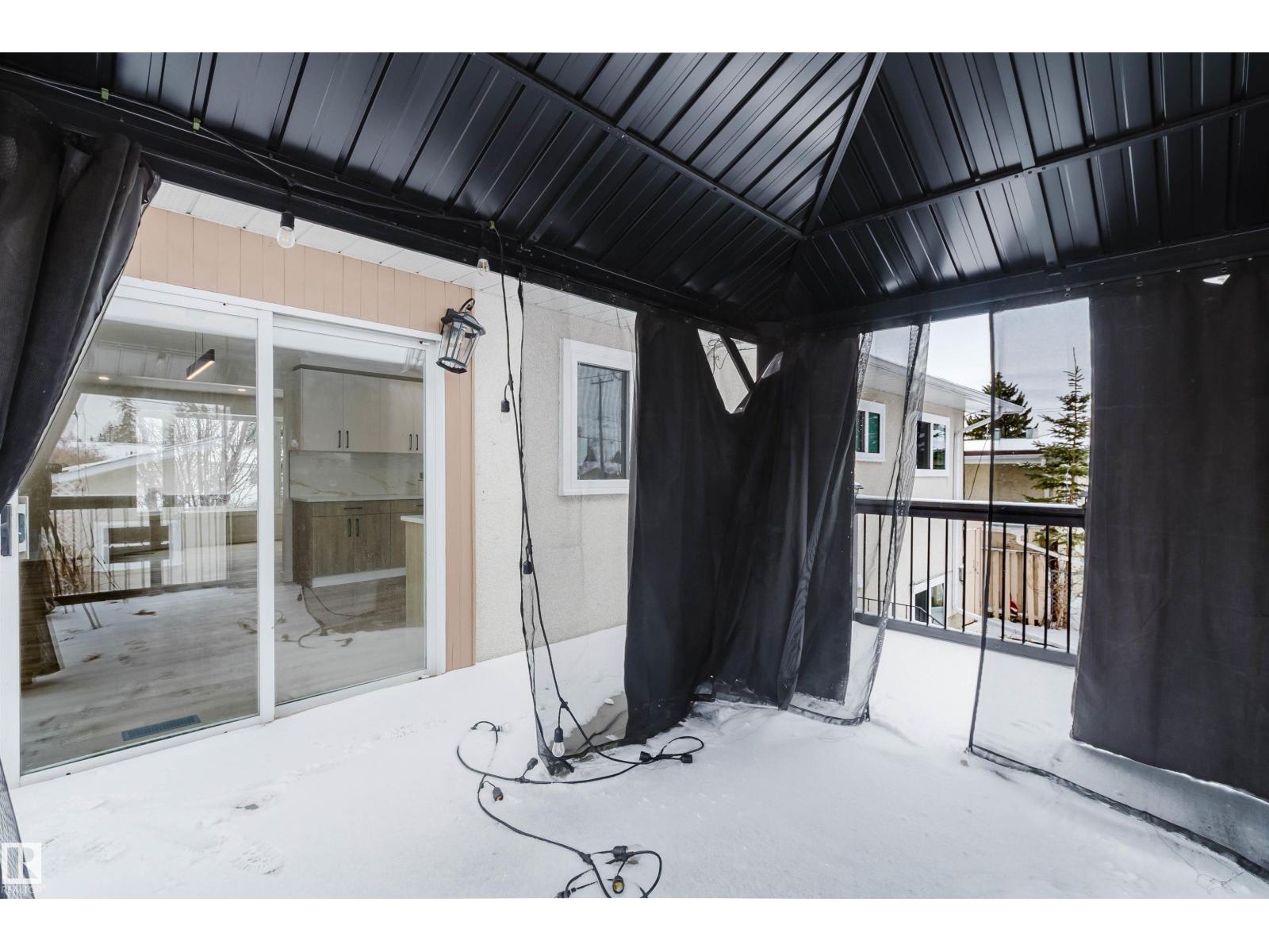 11528 42 AV NW - 37