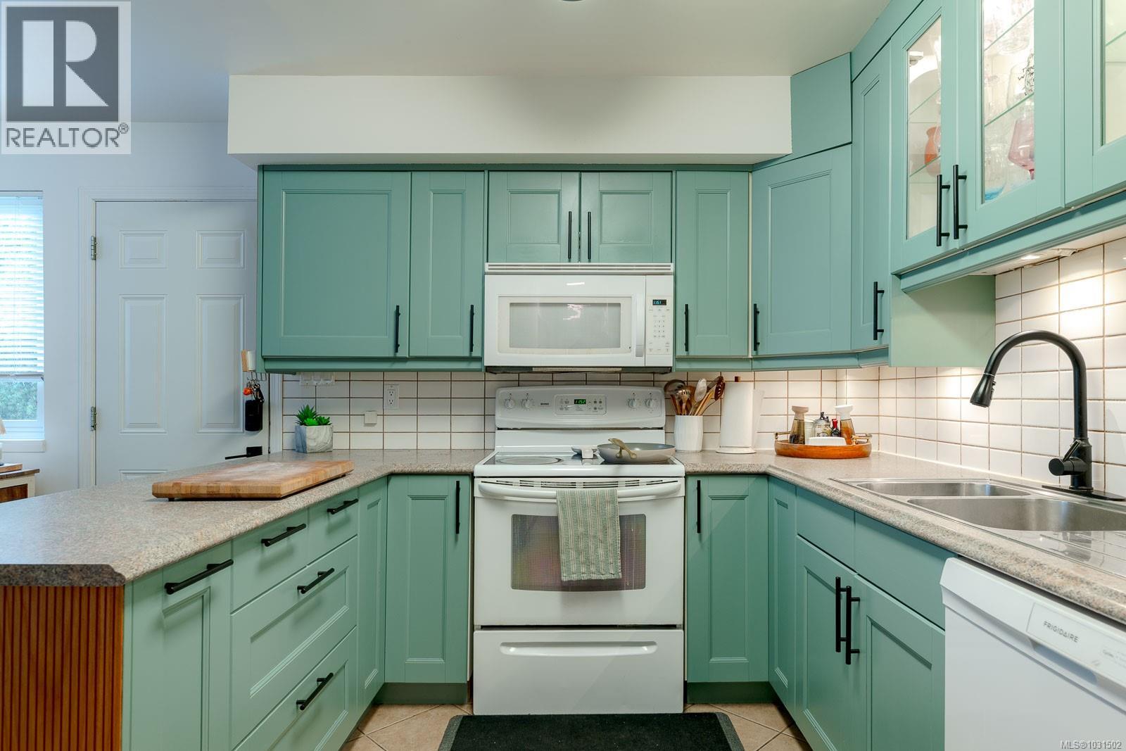 1610 Fuller St, Nanaimo