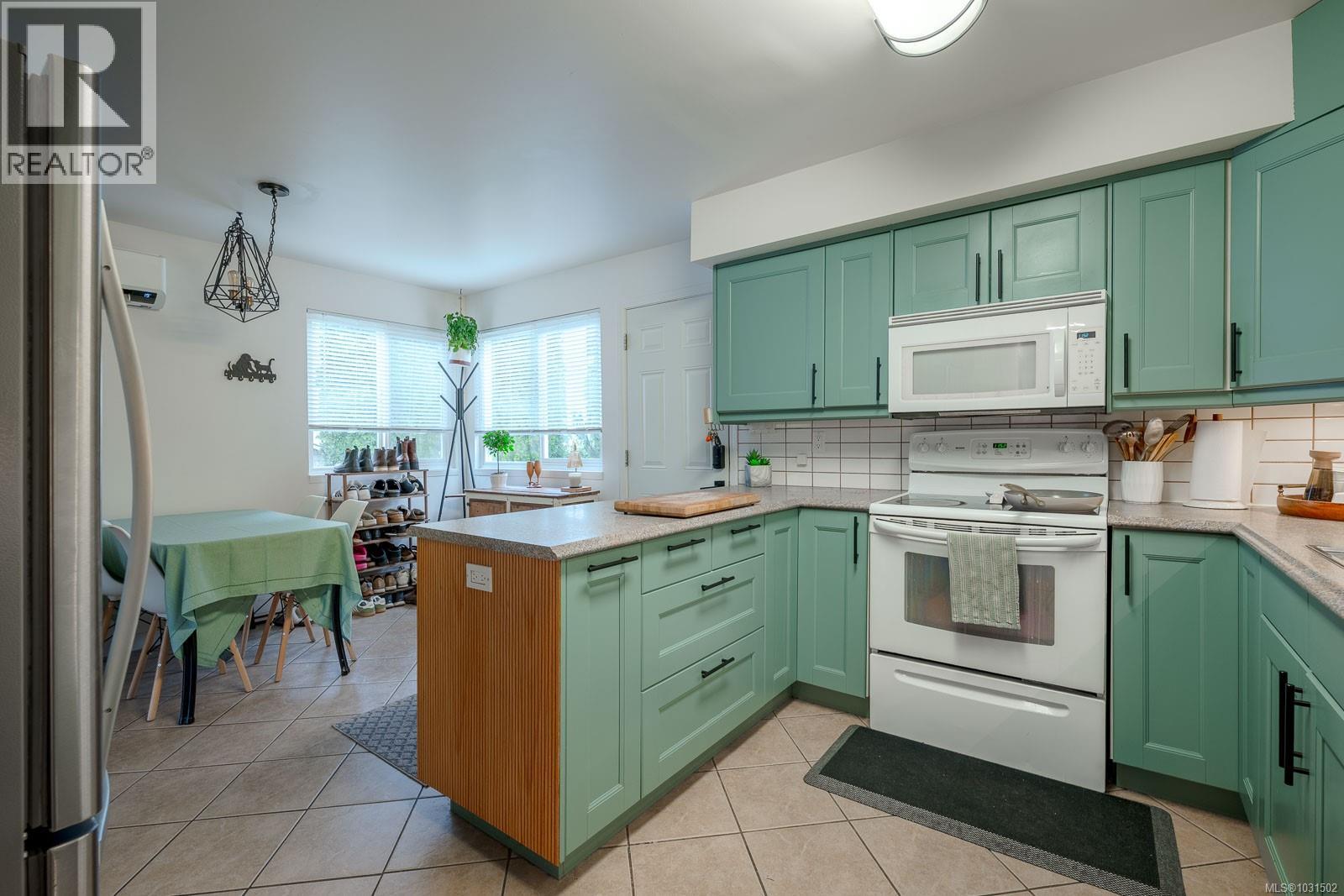 1610 Fuller St, Nanaimo