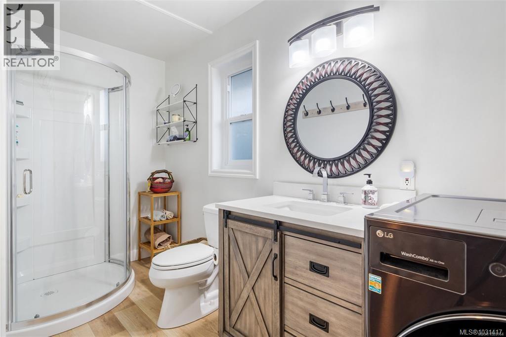 6092 Chippewa Rd - 27