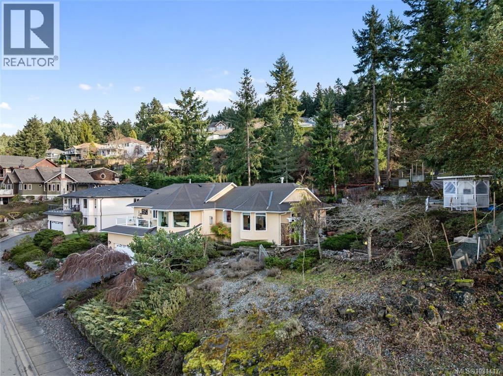 6092 Chippewa Rd - 3