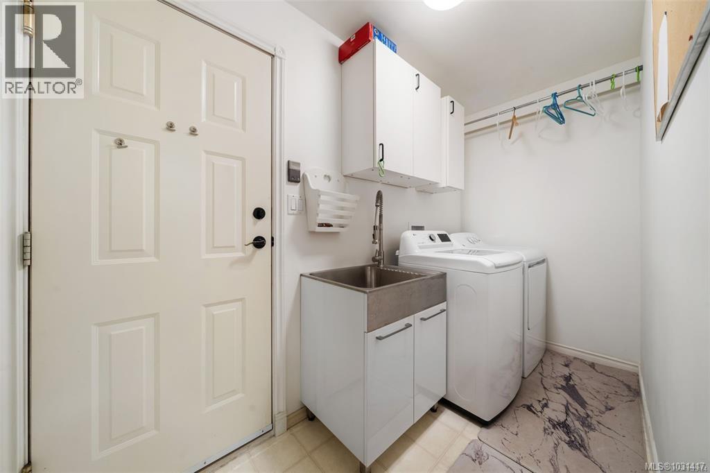 6092 Chippewa Rd - 37