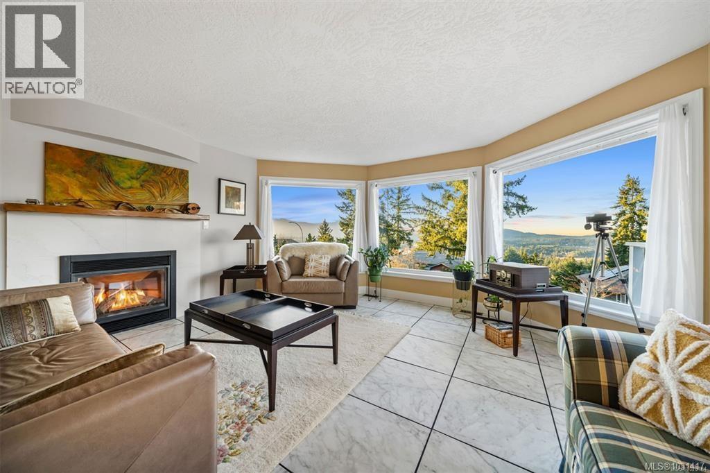 6092 Chippewa Rd - 5