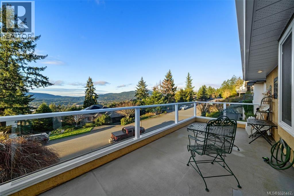 6092 Chippewa Rd - 6