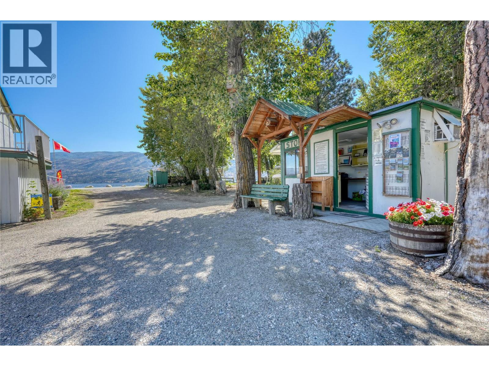 3960 Beach Avenue, Peachland