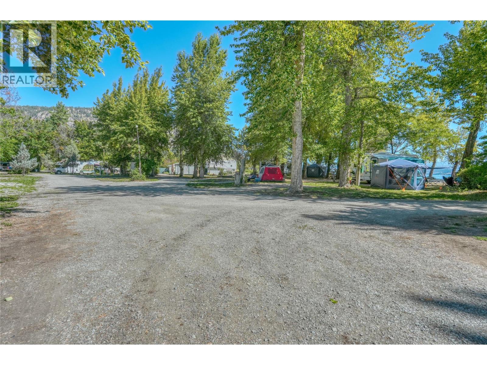 3960 Beach Avenue, Peachland