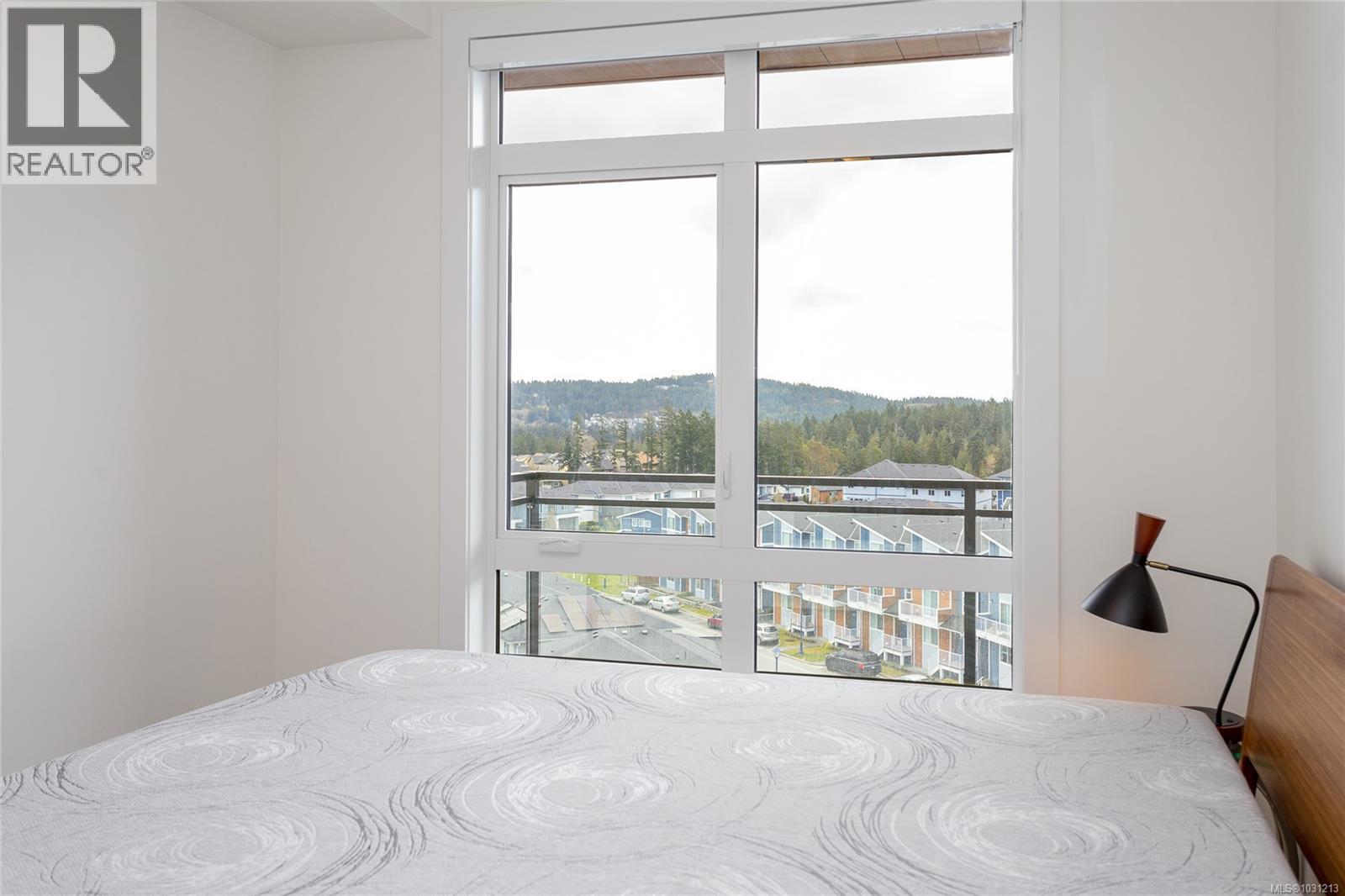 #510 1110 SAMAR CRES - 17