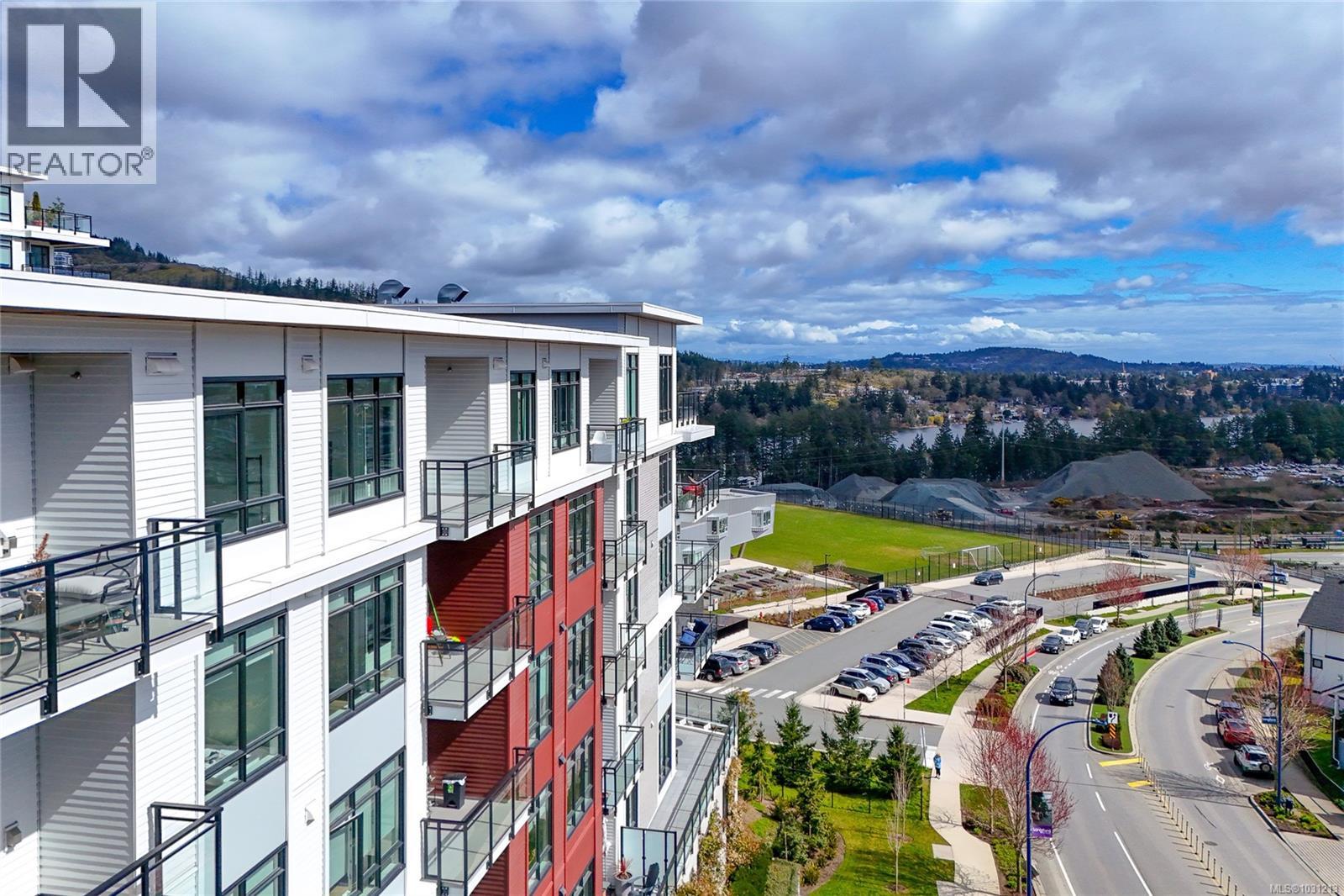 #510 1110 SAMAR CRES - 36