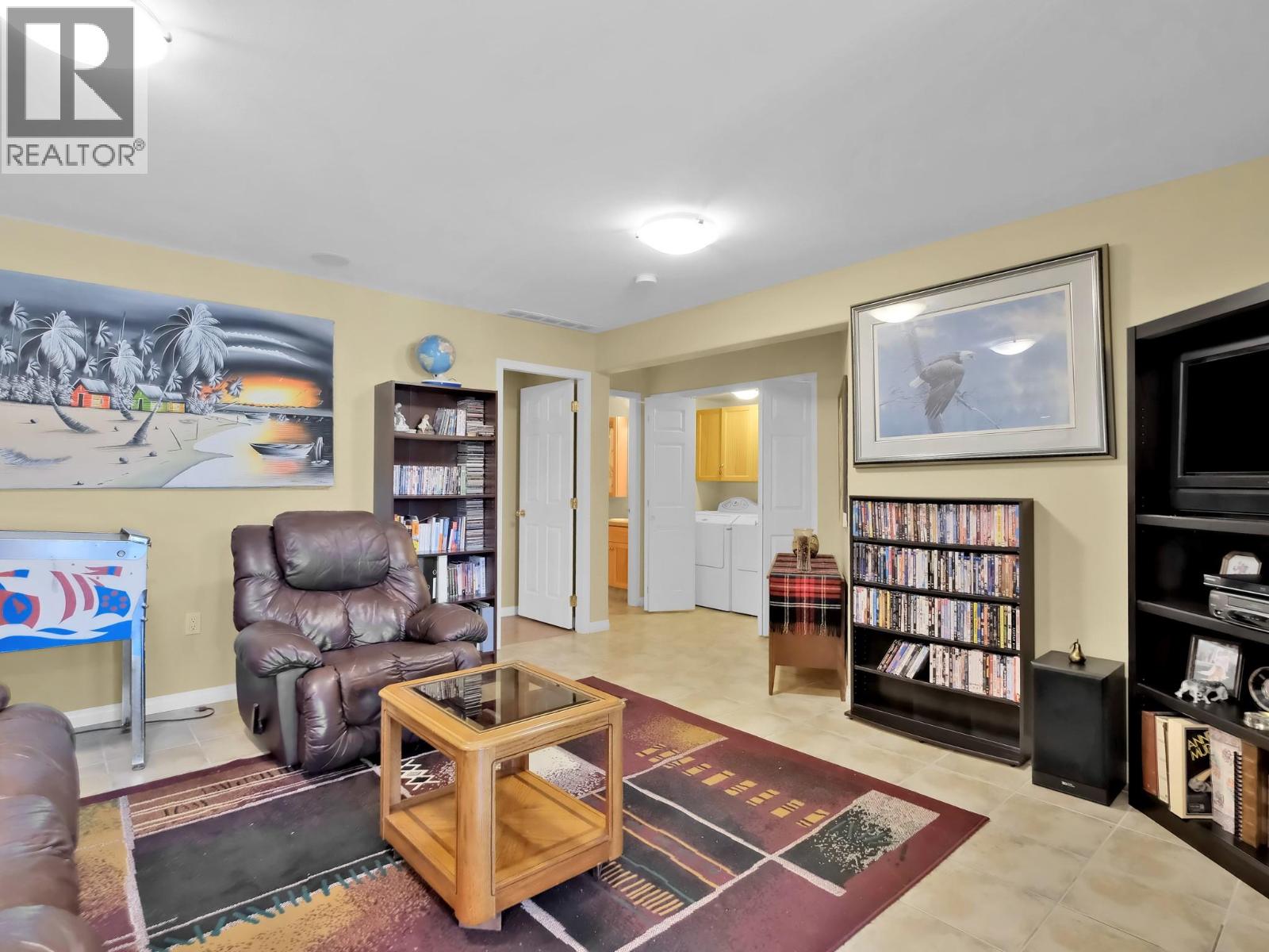 695 Pineview Road Unit# 102, Penticton