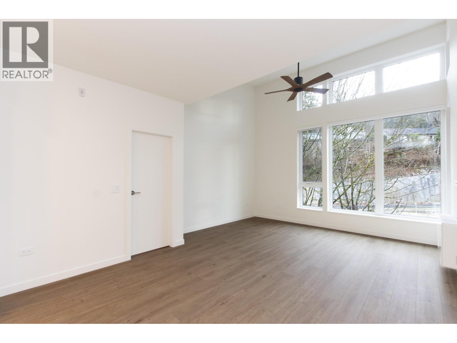 610 1504 SCOTT CRESCENT, Squamish