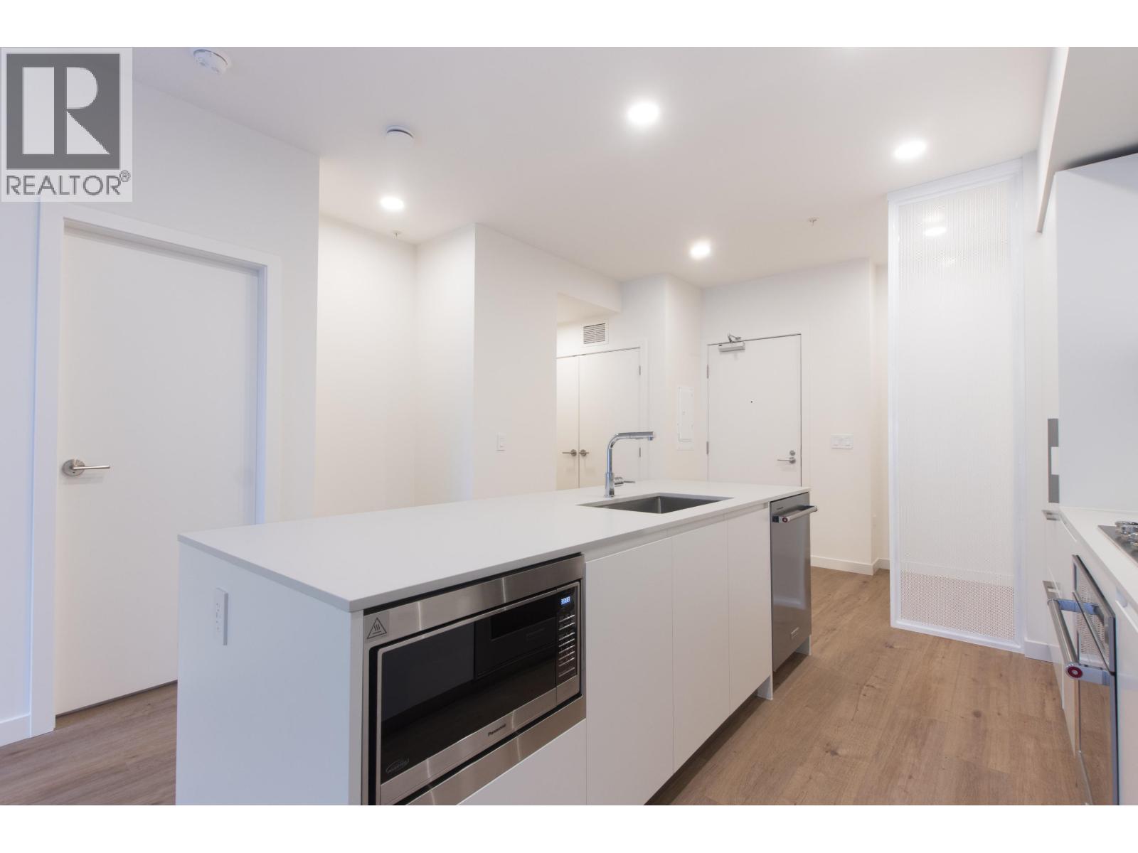 610 1504 SCOTT CRESCENT, Squamish