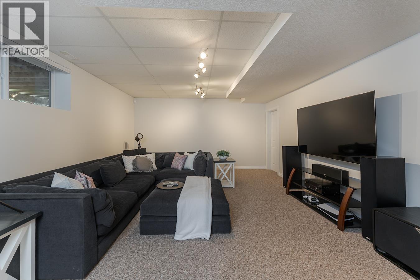 9367 SUMMERSET PLACE - 22