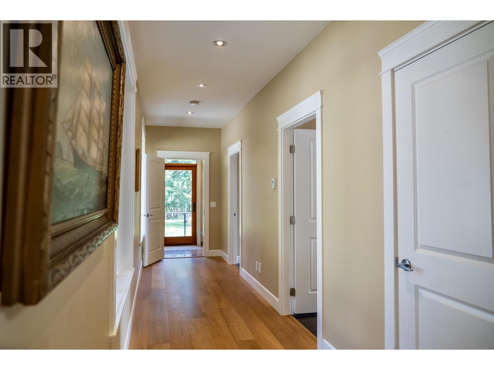 1369 MACKINNON ROAD, Pender Island